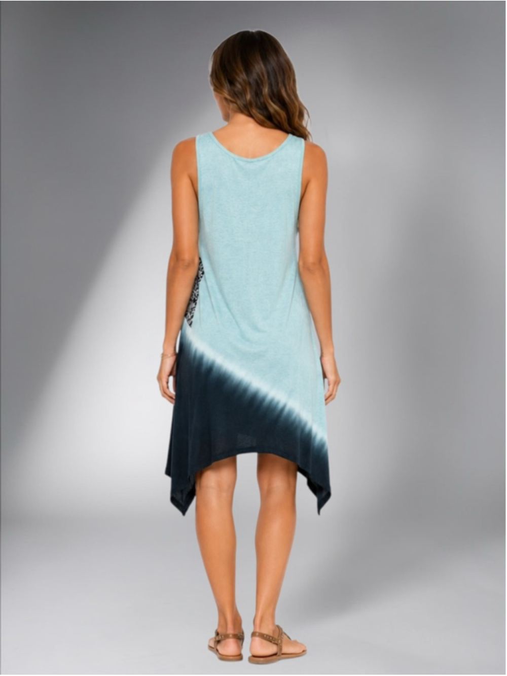 Yak N Yeti Black & Teal Ombré Shark-Bite Tank Tunic – Size M - Picture 7 of 12